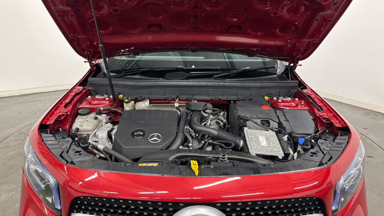 Mercedes-Benz GLB 200 AMG Line Premium 5dr 7G-Tronic Petrol Estate